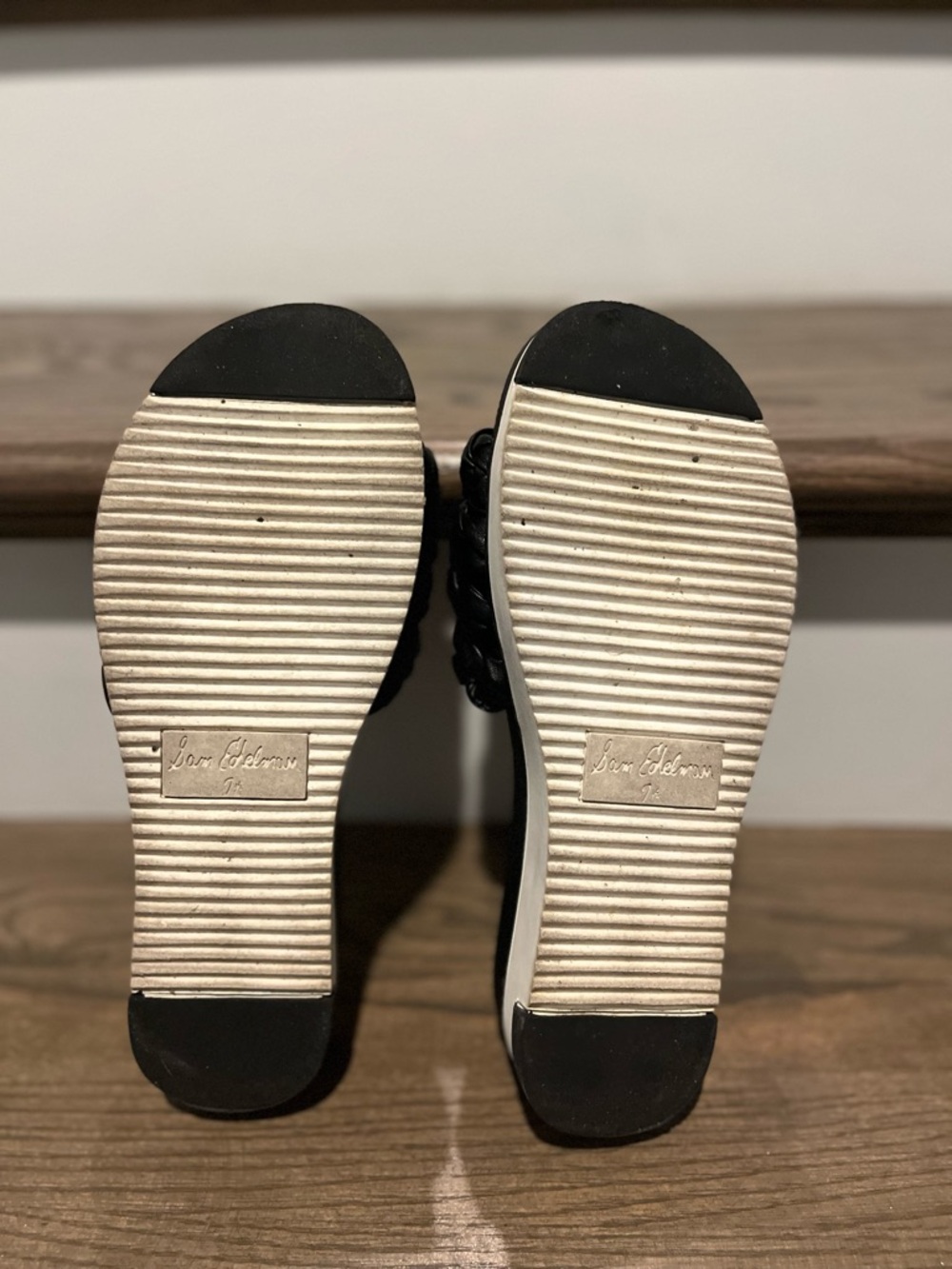 Sam Edelman Ainsle Slide Size 7 1/2 - Picture 6 of 6